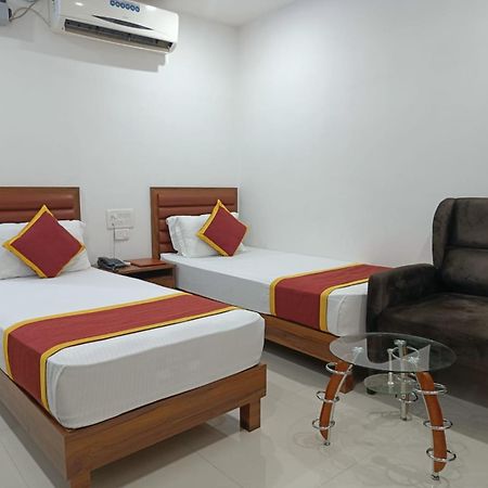 Hotel Executive Inn Hailakandi Exteriér fotografie