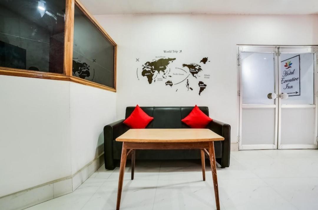 Hotel Executive Inn Hailakandi Exteriér fotografie