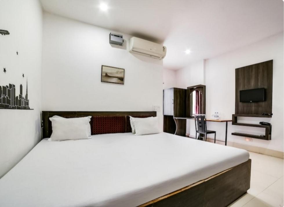 Hotel Executive Inn Hailakandi Exteriér fotografie