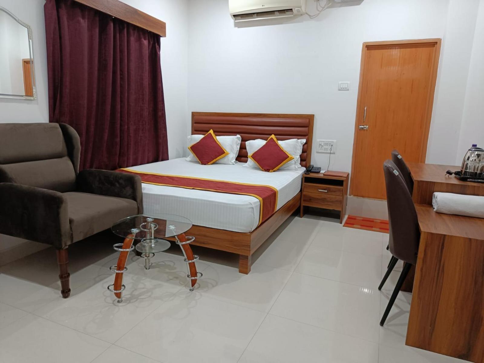 Hotel Executive Inn Hailakandi Exteriér fotografie