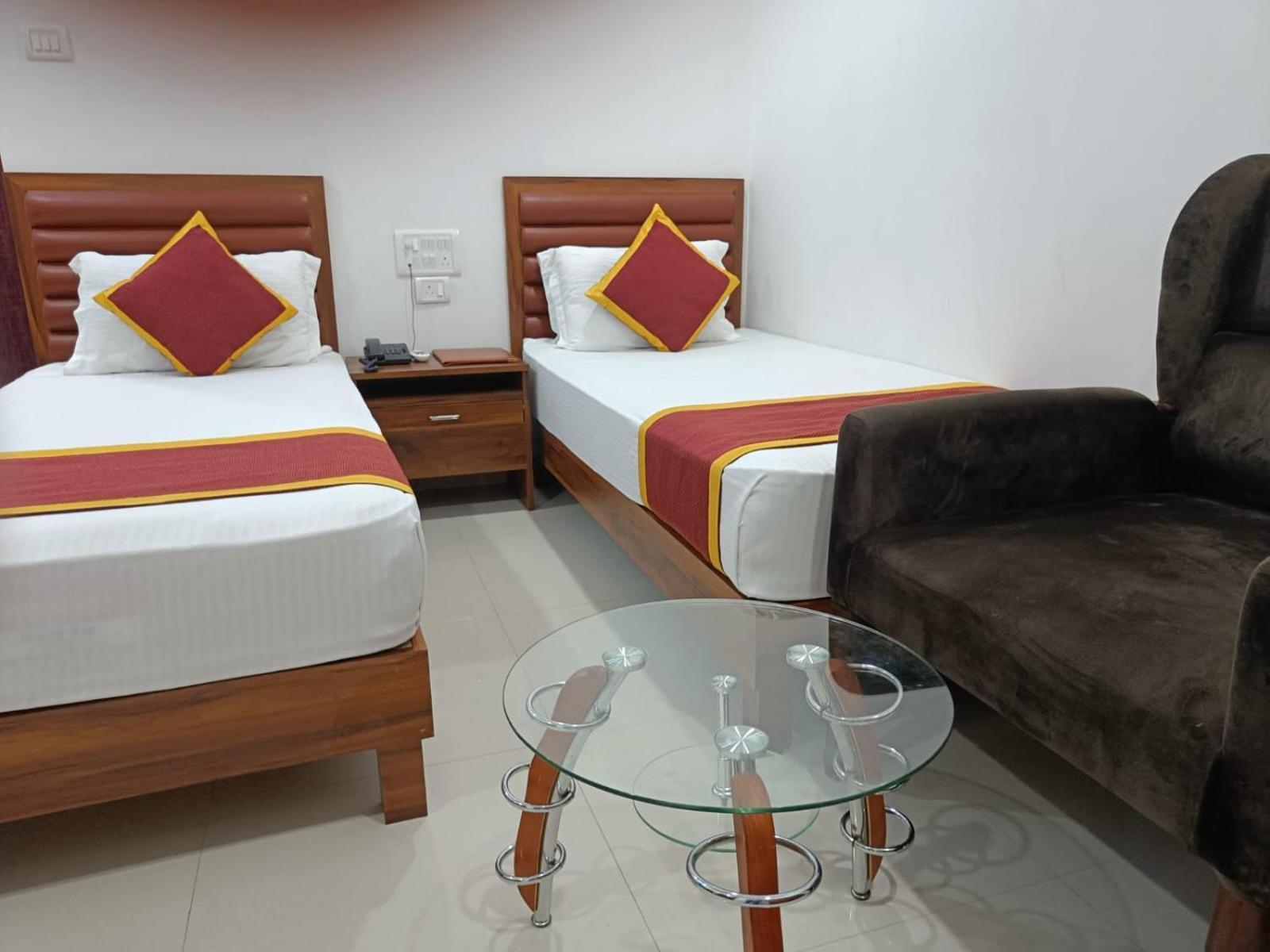 Hotel Executive Inn Hailakandi Exteriér fotografie